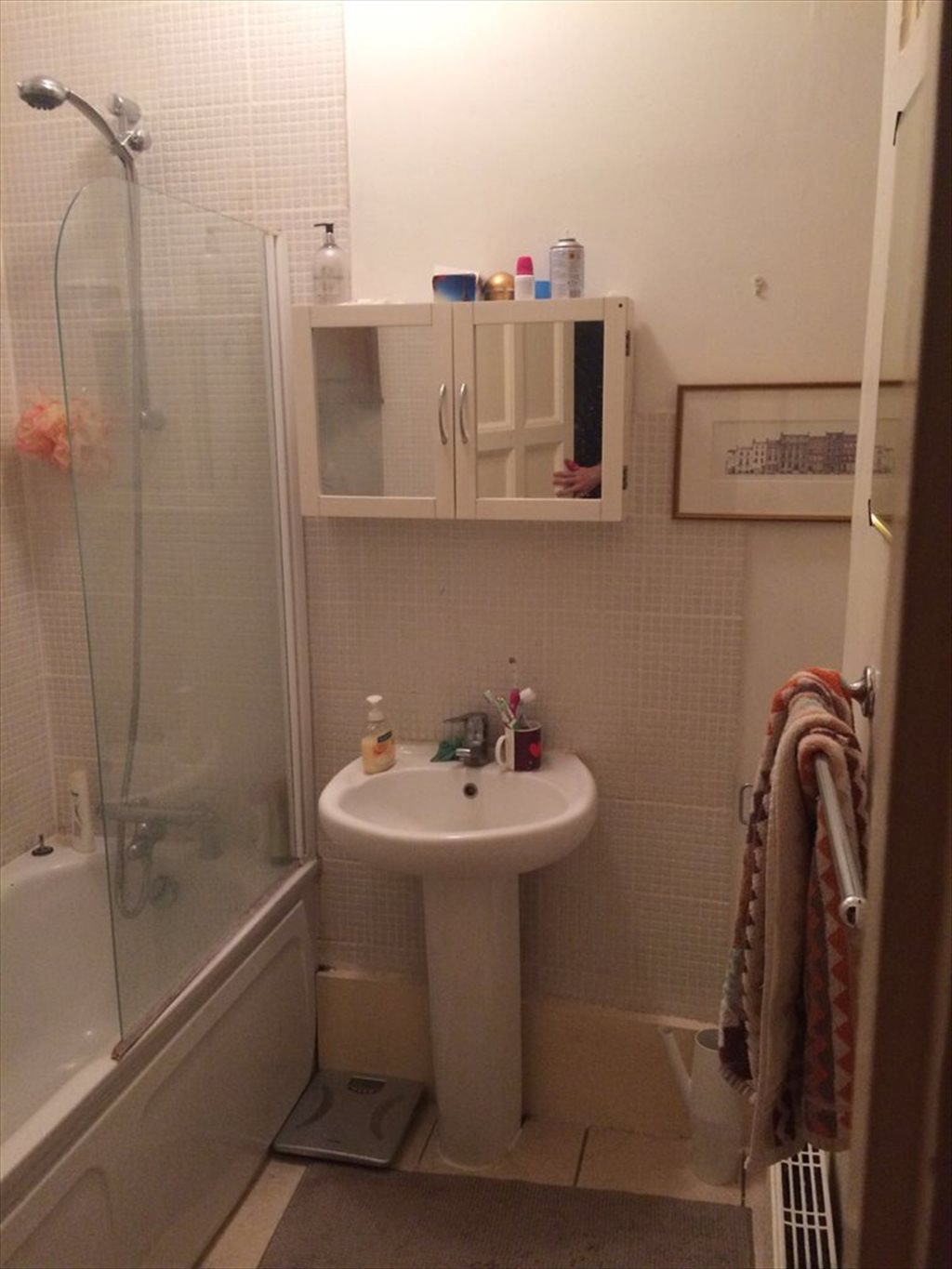 Room To Rent In Sidmouth Road London Bright Specious Room In A Quite Apartment 650