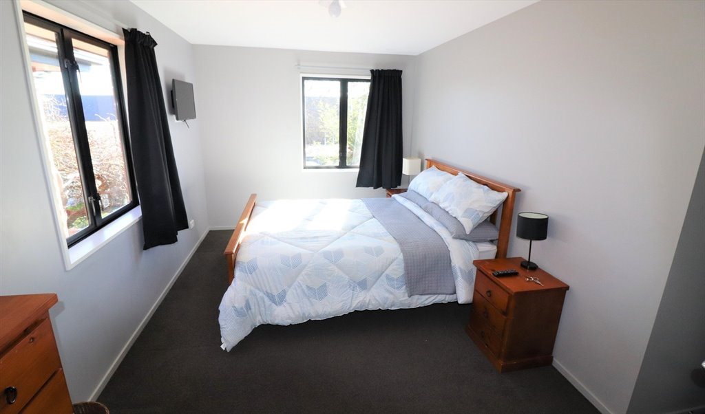 Room To Rent In Parlane Street Addington R425ap Massive Room Couples Welcome 210