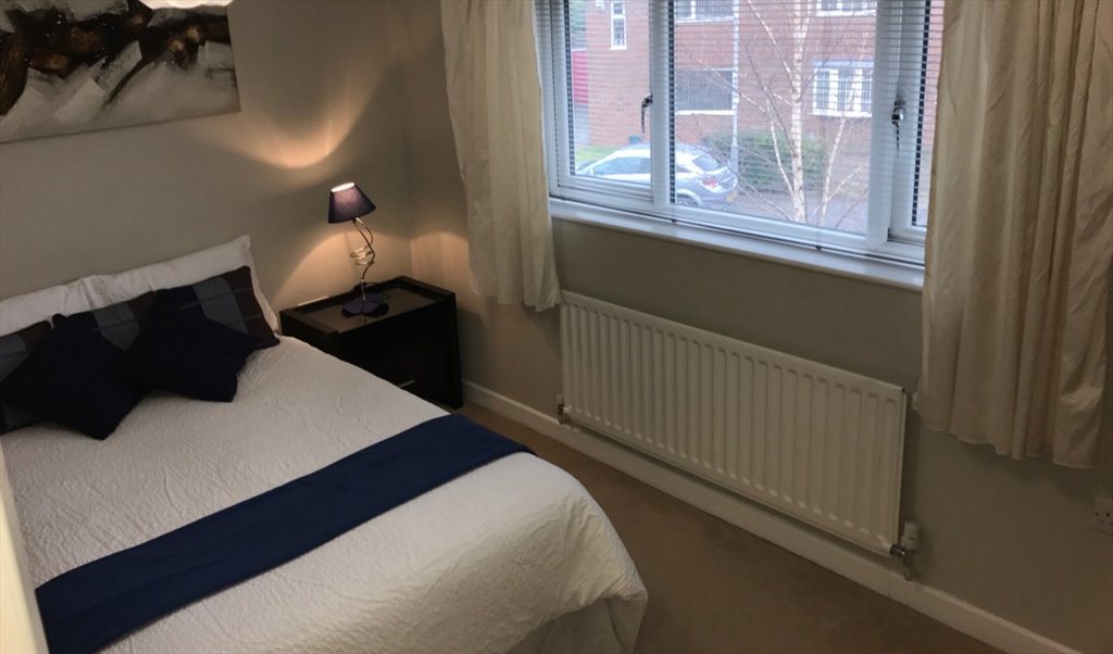 Room to rent in Mossbank Avenue, Luton *NO TENANT FEES* LUTON AIRPORT