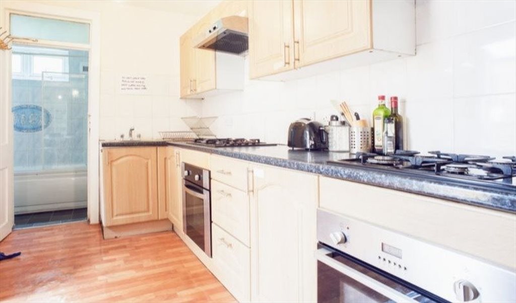 Room To Rent In Hornsey Park Road Wood Green Dbl Room On Turnipke Lane 650