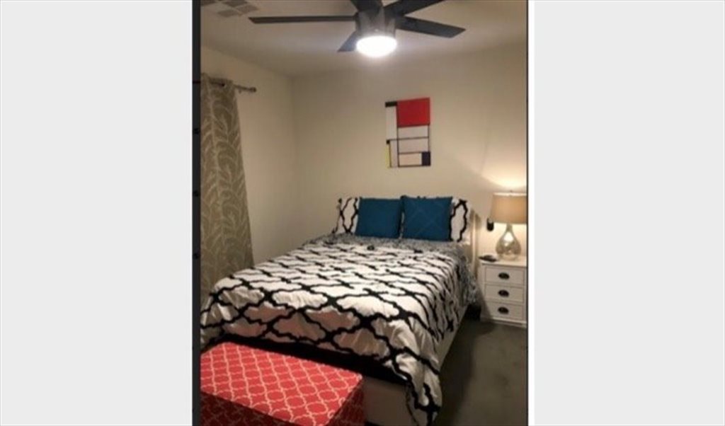 Room For Rent In Seasonable Drive Las Vegas Beautiful Mountain View Room For Rent June 1st 650