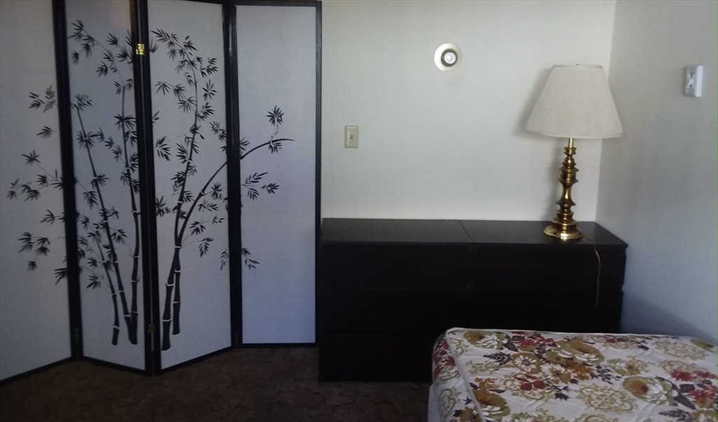 Room For Rent In Neal Avenue West San Jose Converted Living Room For Rent In San Jose Ca 650 Per Month Female Preferred July 2019 650