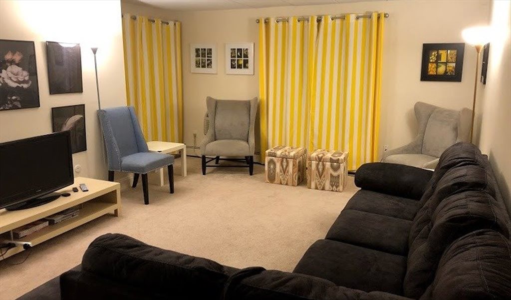 Room For Rent In Old Stone Way Weymouth Short Term Rental Room Apartment 1000