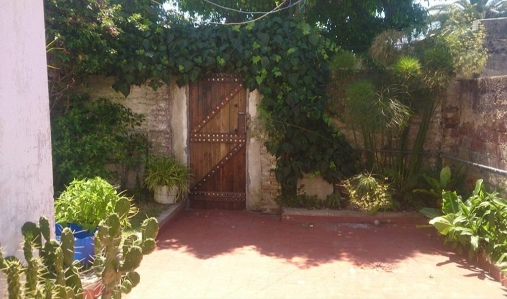 ALQUILER DE HABITACIONES EN LA PLATA - Calle 121, La Plata | Roomgo