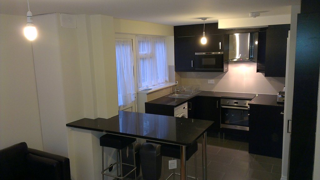 Room To Rent In Goldings Crescent Hatfield Modern End Terrace House Near Train Station Town Centre 630