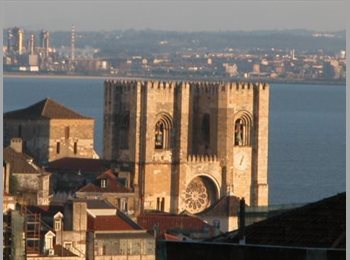 Roomgo PT - Quarto no Centro de Lisboa junto à Sé, Lisboa - 500 € Por mês