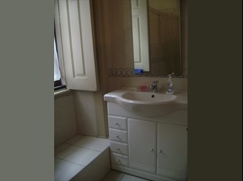 Roomgo PT - Quartos em Coimbra, Coimbra - 180 € Por mês