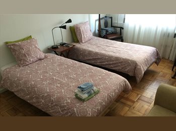Roomgo PT - Nice flat near Catoloica University, Serralves Museum, Porto - 480 € Por mês