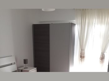 Roomgo PT - Alugo quarto para estudante, Lisboa - 400 € Por mês