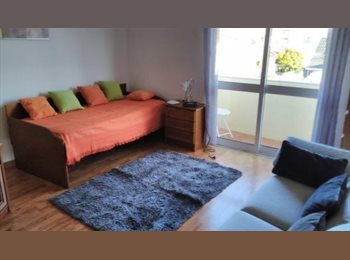 Roomgo PT - Arrendo quarto, Setúbal - 350 € Por mês