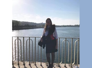 Roomgo PT - Francisca - 19 - Coimbra