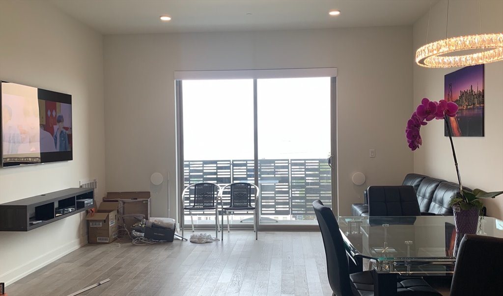 Room For Rent In Hudson Avenue Bayview Waterfront View In San Francisco 1528