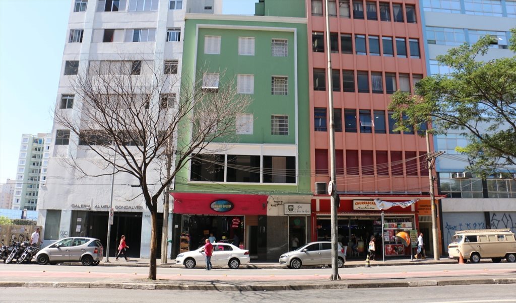 Deck Hostel a 50 mts linha amarela e azul Centro de São Paulo