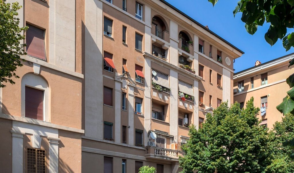 Stanze e Posti Letto in Affitto - Via Conte di Carmagnola, Roma