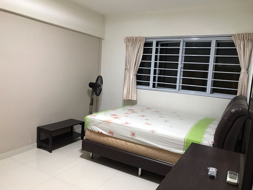 Room for rent in Tampines Street 12, Tampines - Near ...