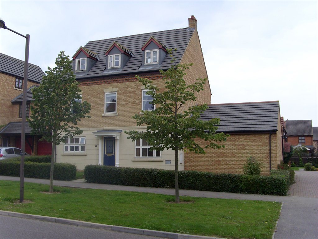 Room to rent in Kilwinning Drive, Monkston Double bedroom in