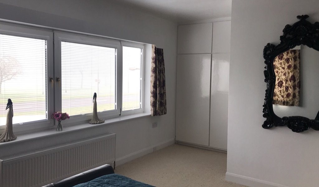 Room To Rent In Kingsway Scunthorpe Beautiful Extra Large Bedroom 450