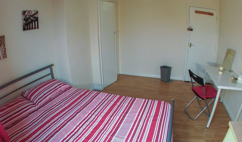 Room To Rent In Cricklewood Broadway London Lovely Double Room Available In Kilburn 693