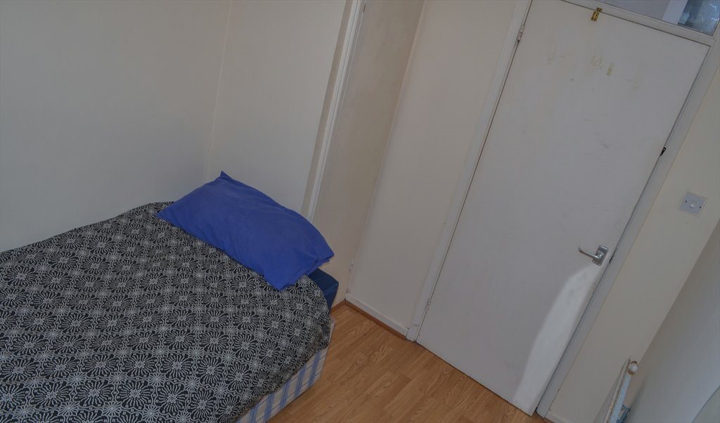 Room To Rent In Cricklewood Broadway London Single Room Available In Kilburn 628