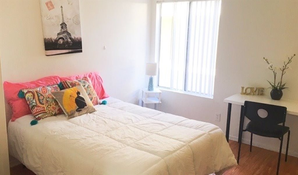 Room For Rent In Texas Avenue West Los Angeles Room For Rent 1395