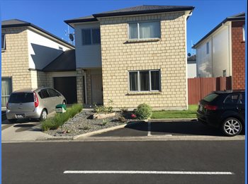  NZ - Double Room to Rent, Hamilton - $200 pw