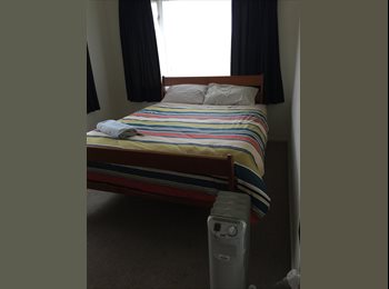  NZ - Wonderful views of the Cashmere Hills, Christchurch - $151 pw