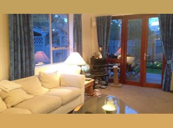  NZ - Sunny Single Furnished Room Cntral Hutt, Wellington - $180 pw