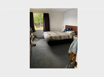 NZ - Room for rent in Hornby, Christchurch - $200 pw