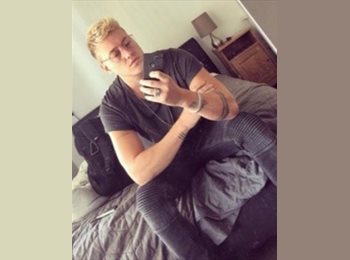  NZ - maykie  - 27 - Wellington