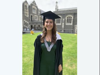  NZ - Rosa Elliott - 21 - Auckland