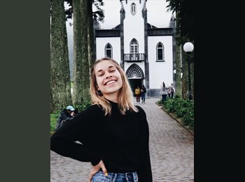 Roomgo PT - Debora - 19 - Portugal