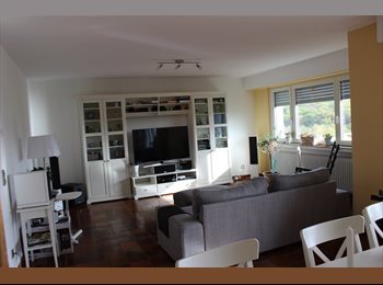 Appartager LU -  2 Blocks from City Concorde, 4Km from the Cathedral,  and 3.5 km from the party zone, Luxembourg - 1 050 € / Mois