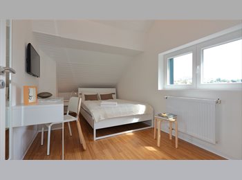 Appartager LU - Chambre meublée à Luxembourg-Eich, Luxembourg - 850 € / Mois