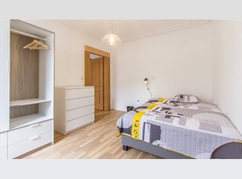 Appartager LU - Chambre meublée à Luxembourg-Rollingergrund, Luxembourg - 850 € / Mois