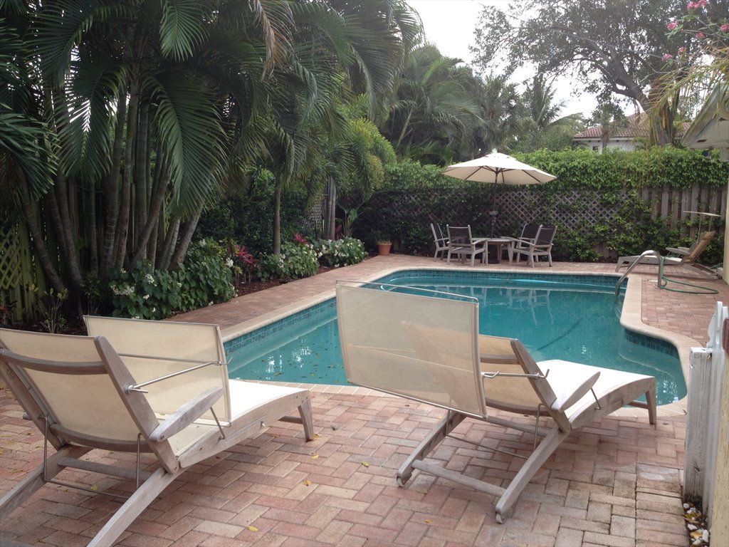Room For In Northwest 7th Avenue Pompano Beach East Boca Room For In Northwest 7th Avenue Pompano Beach East Boca Raton Suite With