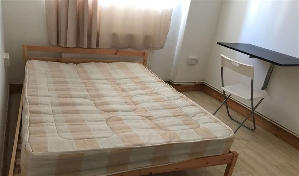 Room To Rent In Thessaly Road London Lovely Double Room In Battersea 628