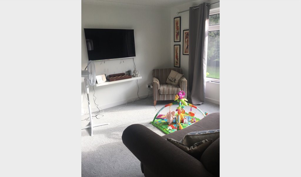 Room To Rent In Sandrock Road Tunbridge Wells Room For Rent 350