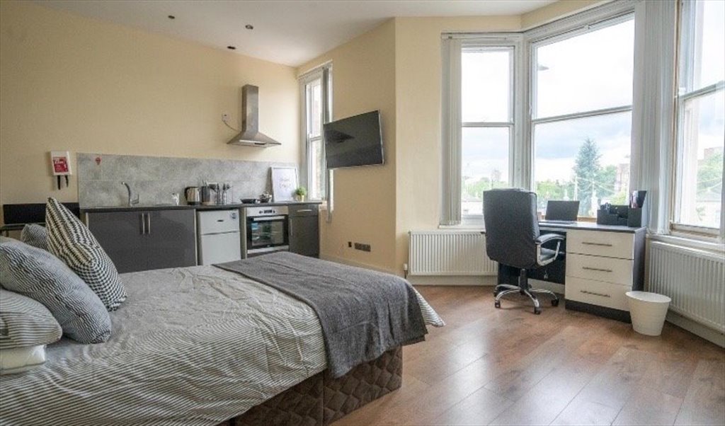 Room to rent in London Road, Leicester STUDIO ROOM LEICESTER all