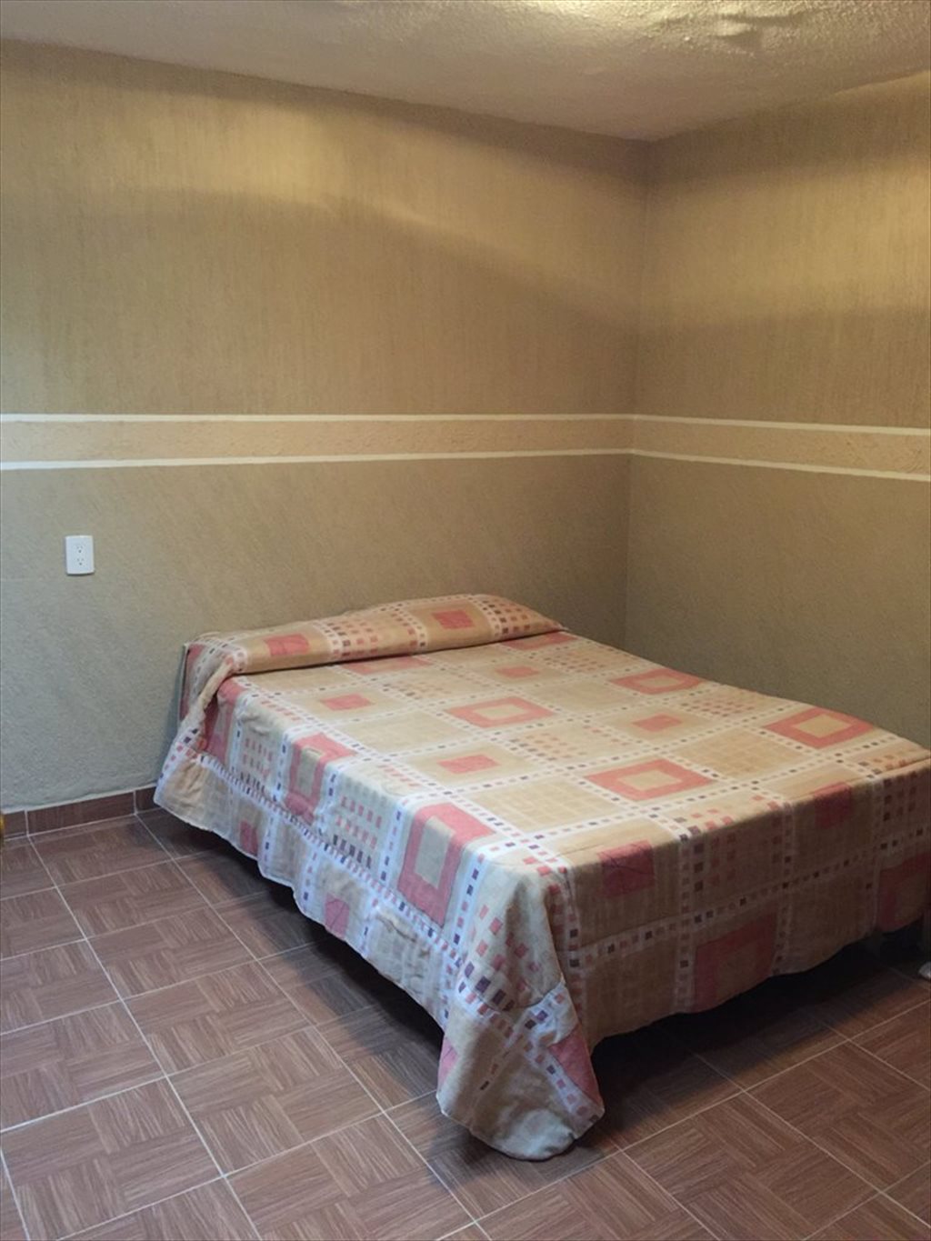 Cuartos en renta, serv. incluidos Emiliano Zapata, Campamento 2 de