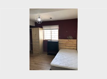 Roomgo MX - LOFT CERCA FACULTAD MEDICINA, NUTRICIÓN, ODONTOLOGÍA, Hu, Monterrey - MX$4,600 por mes