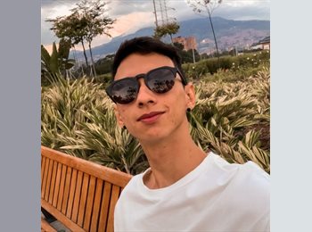 Roomgo MX - Esteban - 20 - San Pedro Garza García