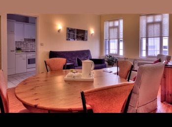 Appartager BE - Appartement meuble   de 85m² au centre de Mons, Mons - 850 € pm