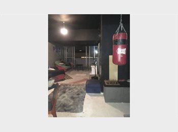 Roomgo BR - Cobertura  em Ipanema, Ipanema - R$ 1.600 Por mês