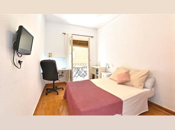 Roomgo ES - BEDSANDFLATS The Vintage Apartment. HAB CON BAÑO PRIVADO A ESTRENAR! Disponible 01/01/2021, Alicante - 230 € por mes