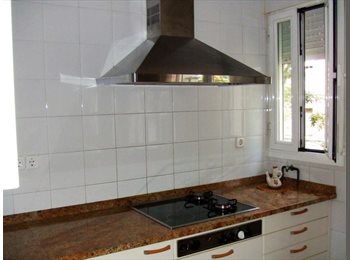 Roomgo ES - Alquiler de habitación en piso compartido, Puente De Vallecas - 420 € por mes