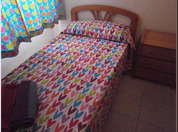Roomgo ES - Room available from July 1st, 2021 in  Malaga center Erasmus students, Malaga - 265 € por mes