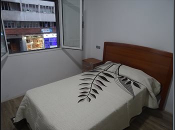 Roomgo ES - Habitación centro a estrenar, Valentin Masip, 250€ gastos incluidos, Oviedo - 250 € por mes