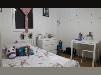 Roomgo ES - Alquilo habitación amoblada, Puente De Vallecas - 330 € por mes
