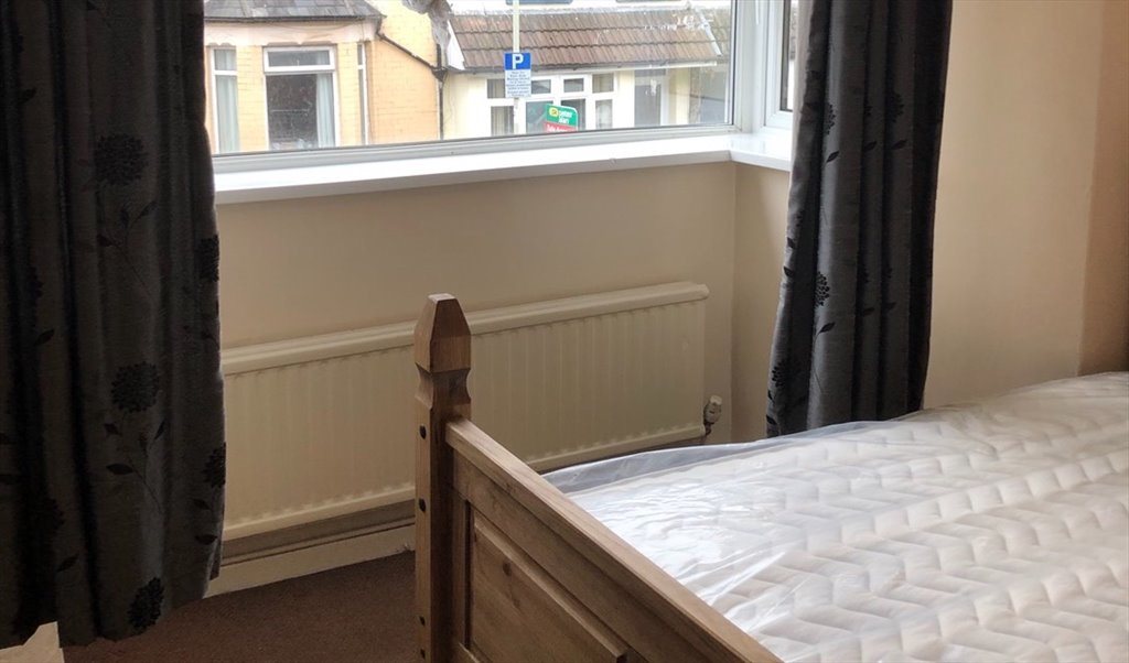 Room to rent in Kingsland Terrace, Treforest A beautiful Double just come Available