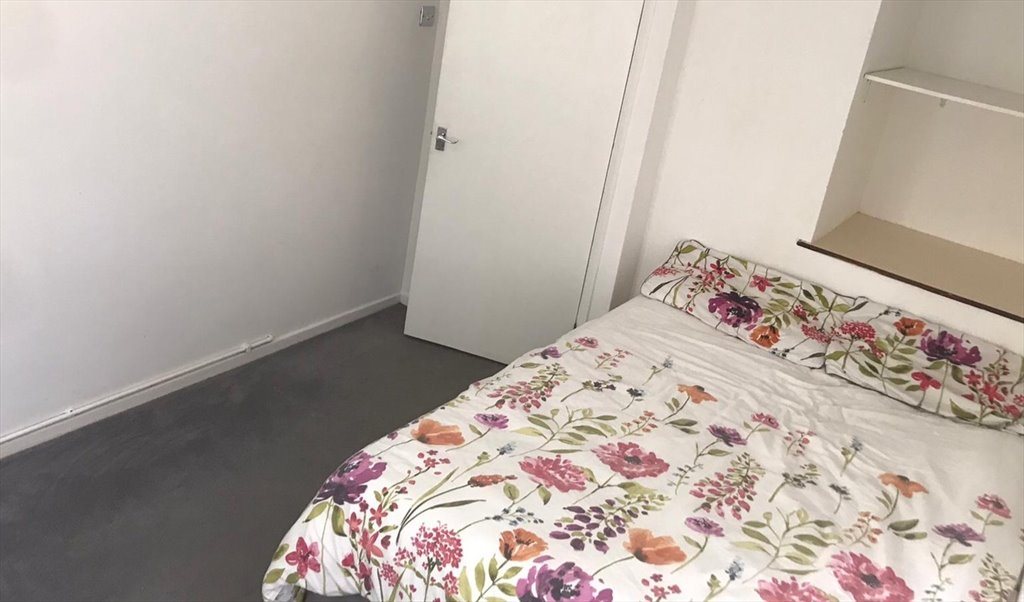 Room to rent in Elephant and Castle, Elephant and Castle Double Room